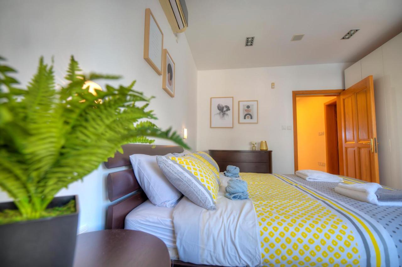 Bright And Spacious 3 Bedroom Apartment With Breathtaking Views - Goslm-5 Σλιέμα Εξωτερικό φωτογραφία