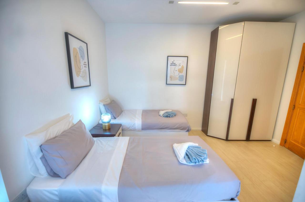 Bright And Spacious 3 Bedroom Apartment With Breathtaking Views - Goslm-5 Σλιέμα Εξωτερικό φωτογραφία